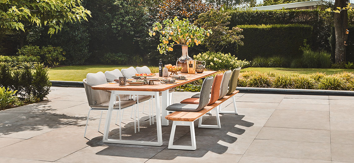 Suns-revello-dining-chair-tomar-table