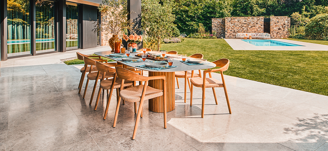 Suns-palermo-dropshape-table-pemba-dining-chair