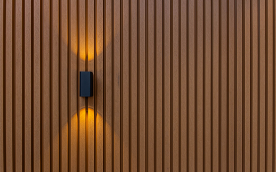 Lattenwand in Renson Algarve overkapping met lamellendak – Van Beem Buitenleven