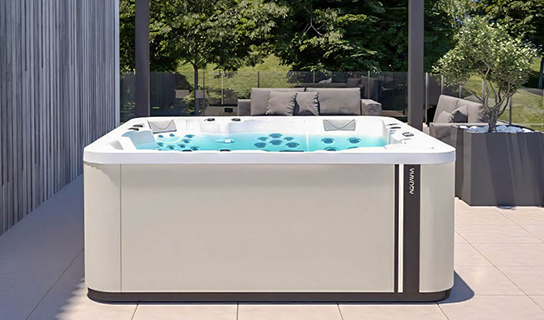 Aquavia Premium Velvet spa – luxe jacuzzi met fluweelzachte afwerking – Van Beem Buitenleven