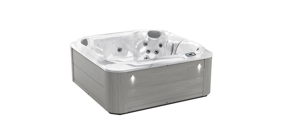 Jacuzzi J-225 from the J-200 collection for luxury wellness in the garden