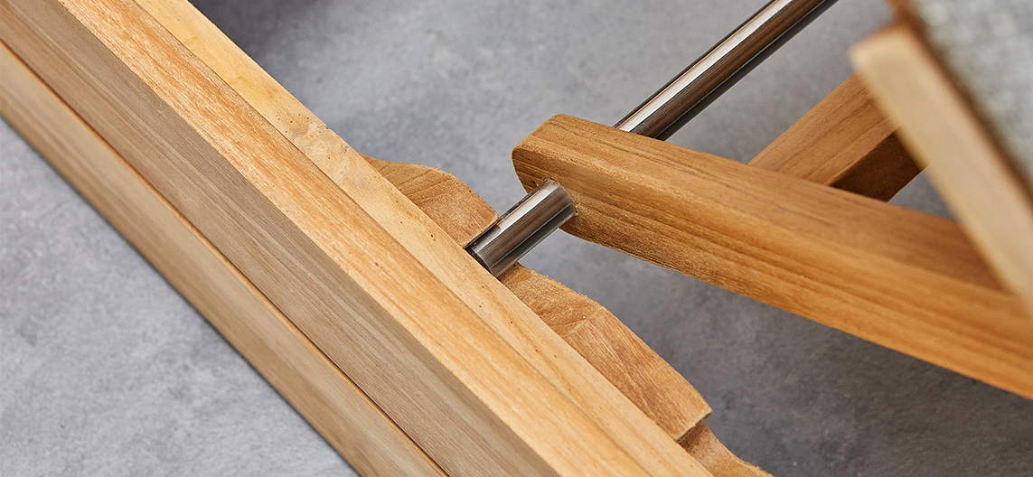 Close-up of the SUNS Lido teak lounger for luxury gardens and patios