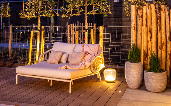 Suns Tosca daybed next to a custom-built pool at Van Beem Buitenleven