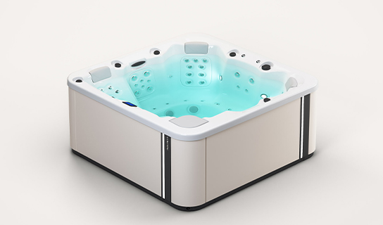 Aquavia Premium collectie model Soft jacuzzi voor luxe wellness in de tuin