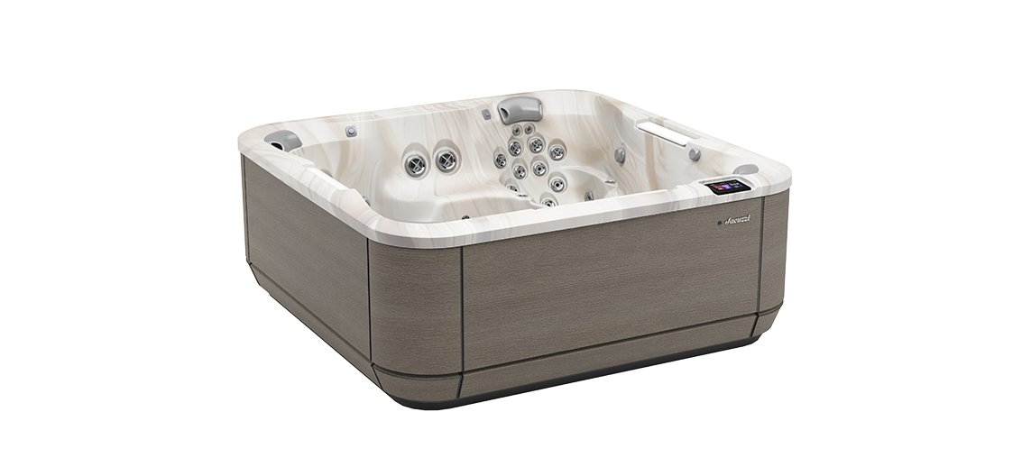 Jacuzzi spa J5 collectie model J508L voor luxe wellness in de tuin