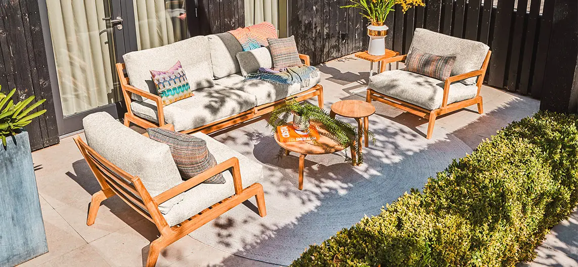 SUns-termoli-sofaset-lounge-chairs